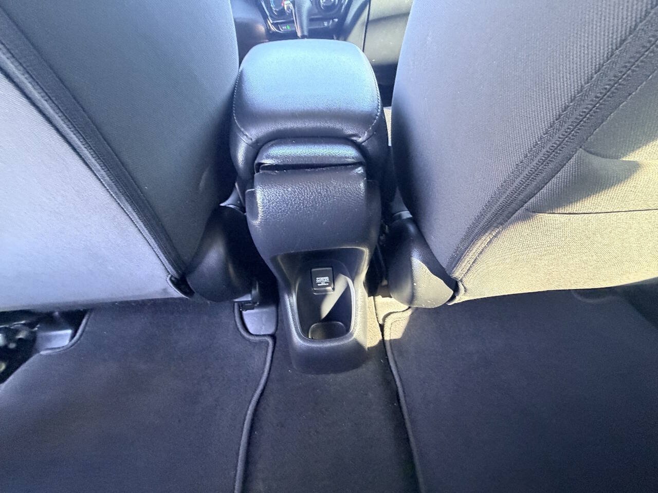 Used 2019 Honda HR-V LX image 49