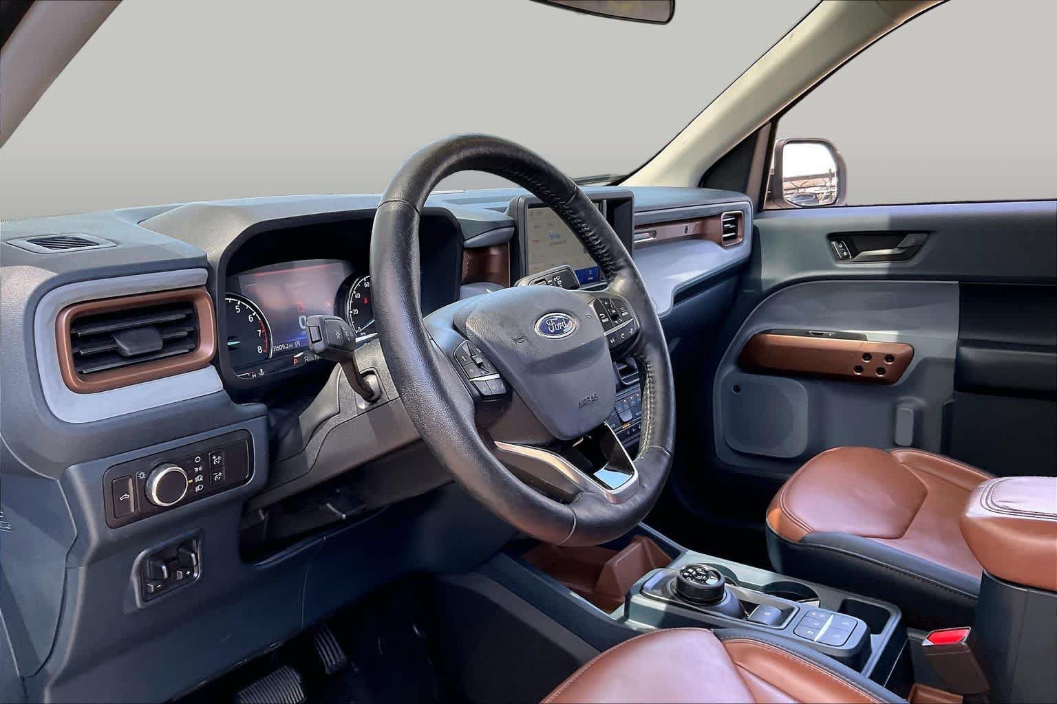 Used 2022 Ford Maverick Lariat w/ Lariat Luxury Package AWD/4WD image 18