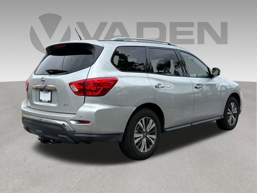 Used 2017 Nissan Pathfinder SV FWD image 22