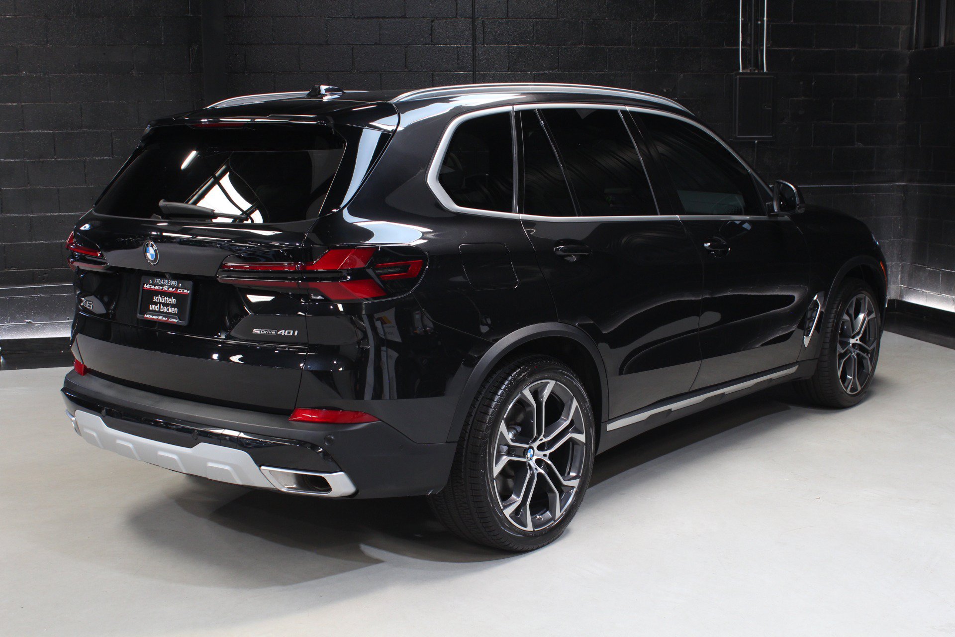 Used 2024 BMW X5 sDrive40i w/ Premium Package RWD image 14