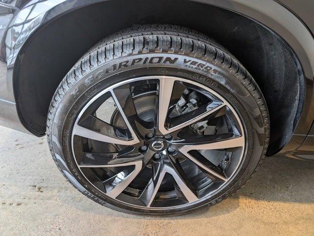 Used 2024 Volvo XC90 B6 Plus w/ Protection Package Premier image 7