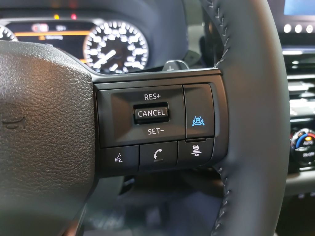 New 2026 Nissan Pathfinder SV AWD/4WD image 18