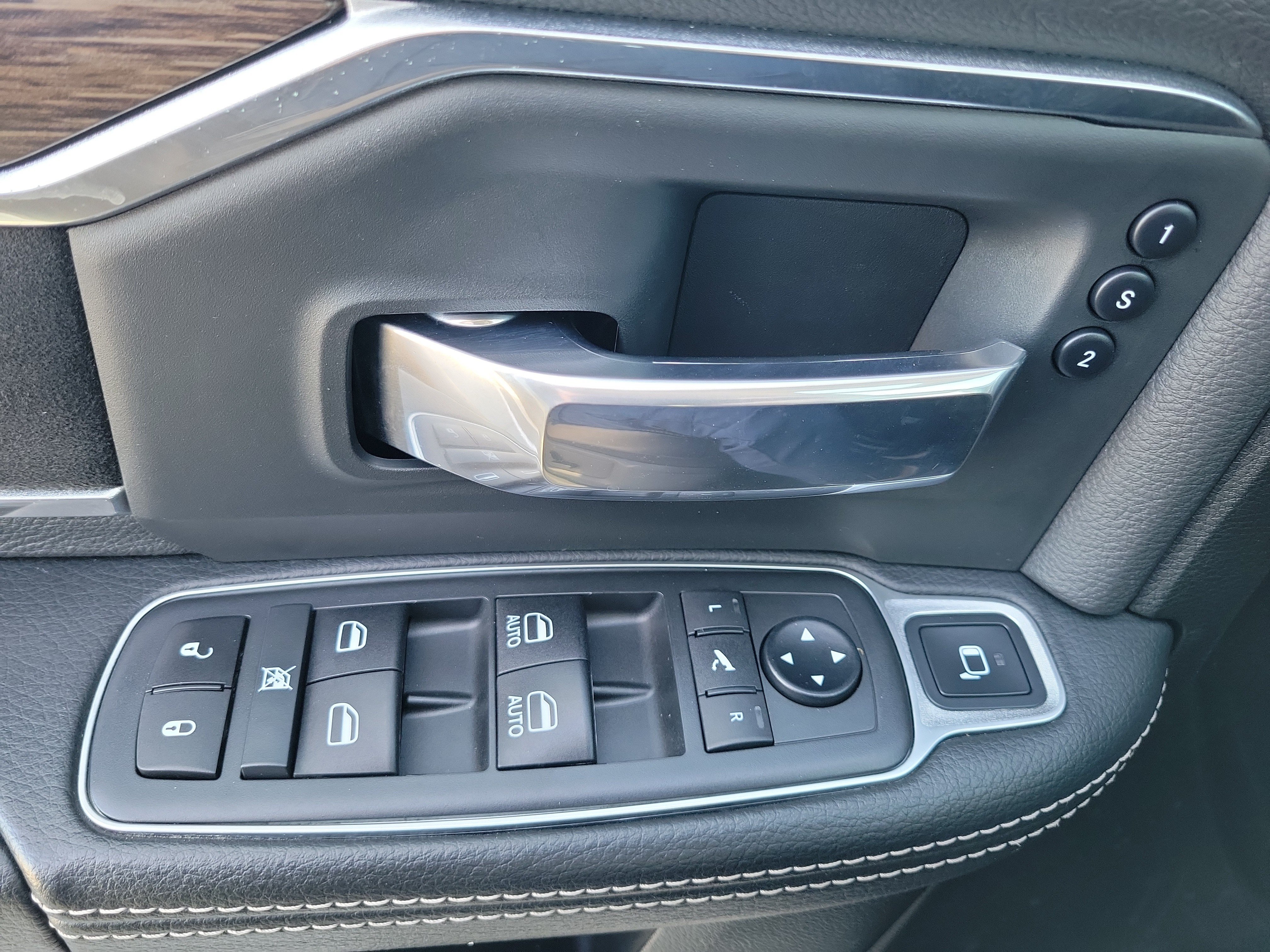 Used 2019 RAM 3500 Laramie AWD/4WD image 20