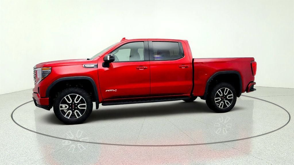 Used 2023 GMC Sierra 1500 AT4 w/ AT4 Premium Package AWD/4WD image 8