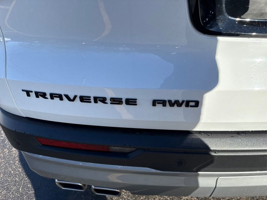 Used 2024 Chevrolet Traverse Z71 image 15