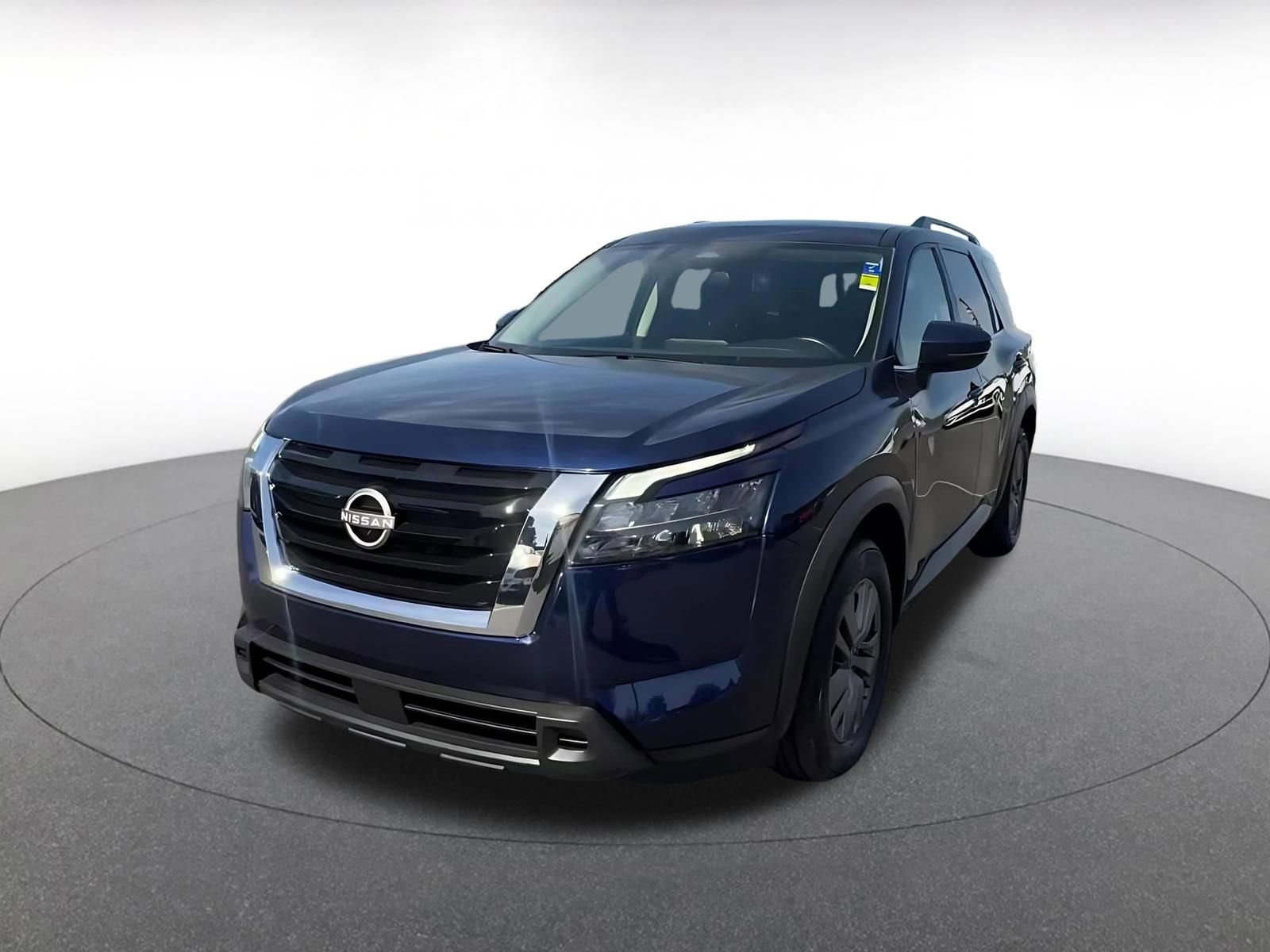 Used 2025 Nissan Pathfinder SV AWD/4WD image 7