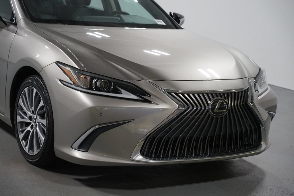Used 2021 Lexus ES 350 w/ Premium Package FWD image 4