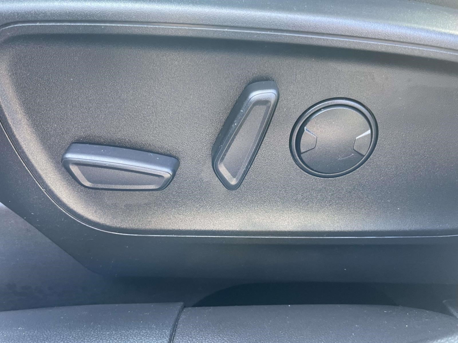Used 2023 Ford Escape Active w/ Tech Pack #2 FWD image 16