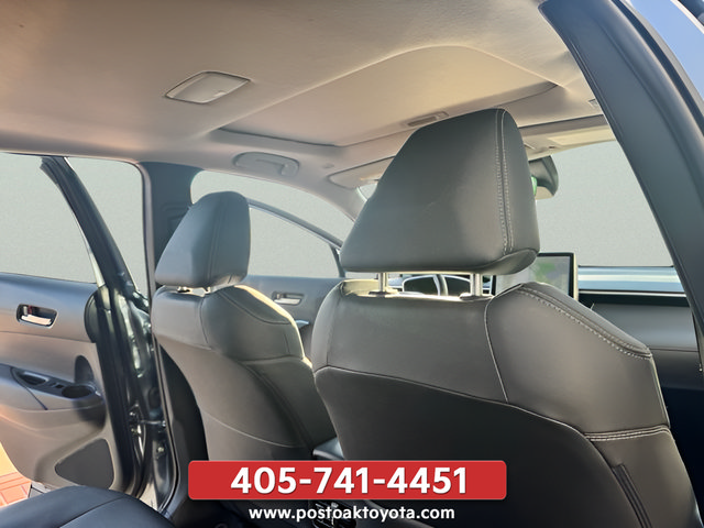 Used 2026 Toyota Corolla Cross XLE w/ Convenience Package FWD image 22