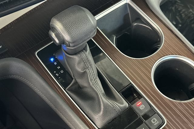 Used 2023 Toyota Sienna LE FWD image 27