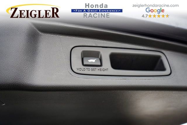 Used 2025 Honda CR-V EX-L image 12