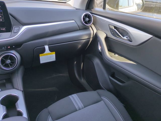 New 2026 Chevrolet Blazer LT w/ Convenience Package image 16