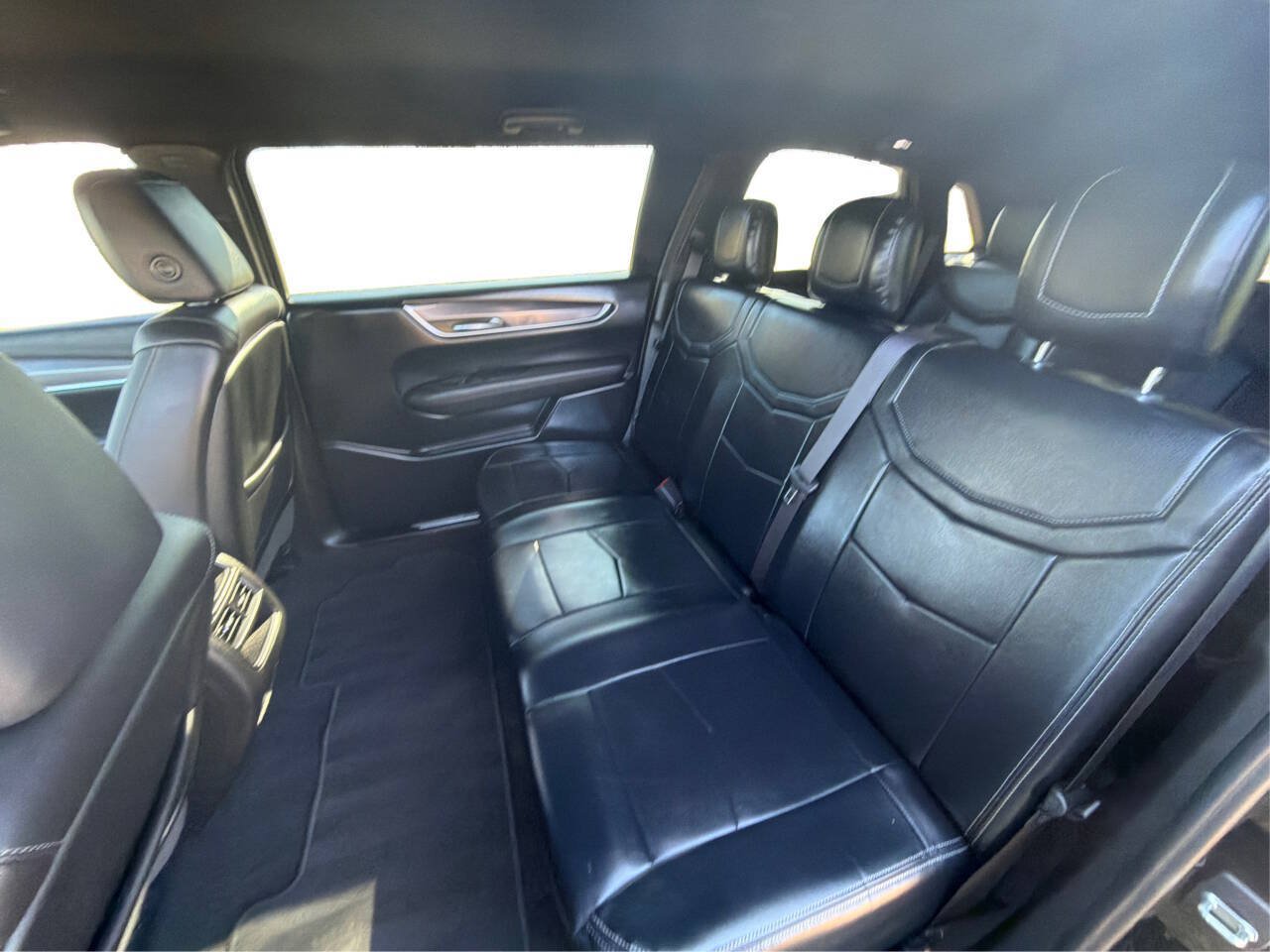 Used 2021 Cadillac XT5 Luxury AWD/4WD image 36