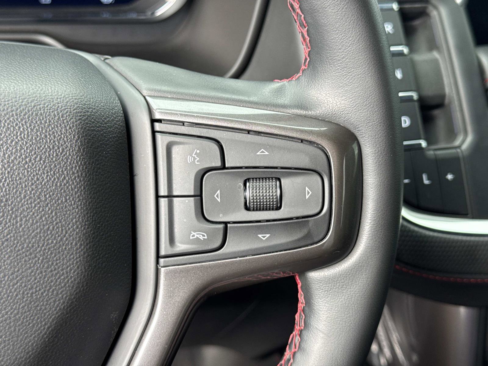 Used 2023 Chevrolet Tahoe RST w/ Luxury Package image 12