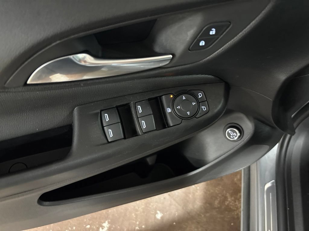 Used 2024 Buick Envista Avenir FWD image 12