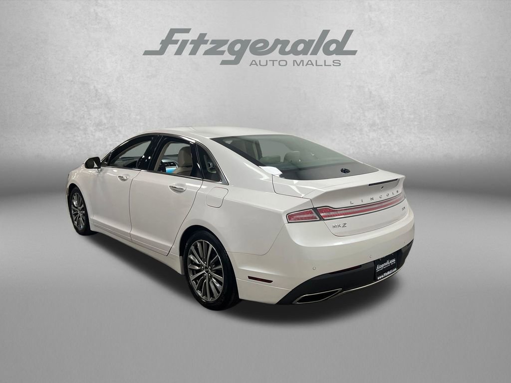 Used 2020 Lincoln MKZ w/ Convenience Package FWD image 3