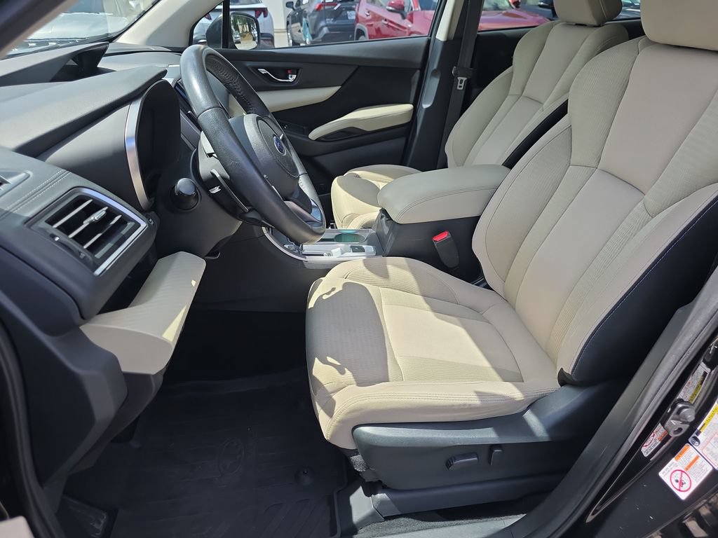 Used 2019 Subaru Ascent Premium w/ Popular Package #2 AWD/4WD image 11