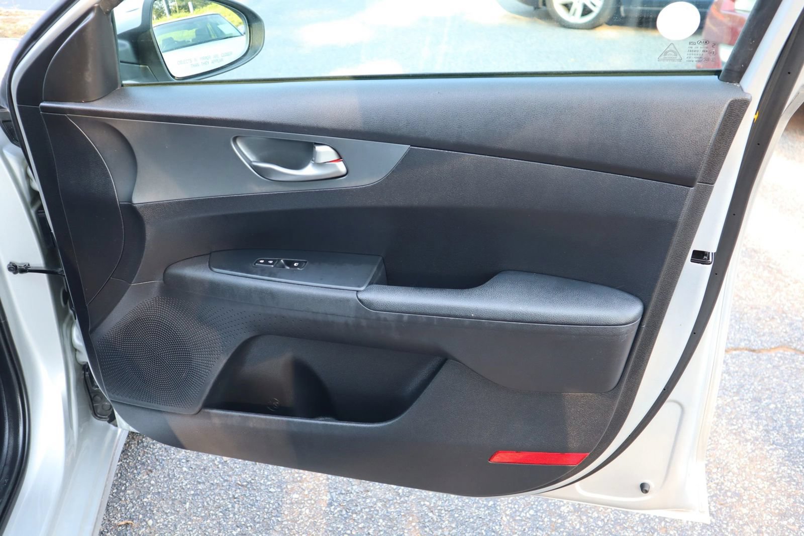 Used 2021 Kia Forte LXS FWD image 14
