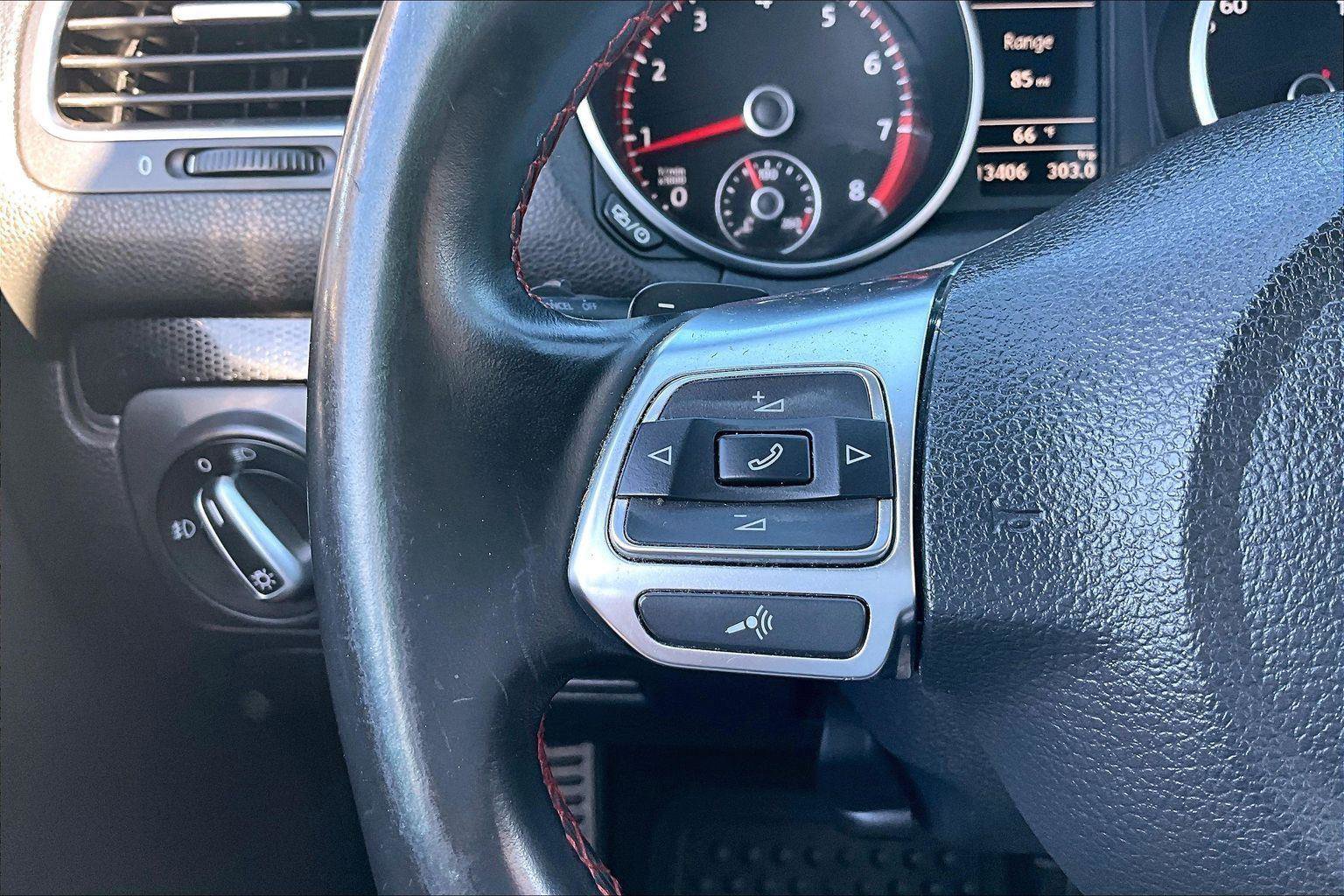 Used 2014 Volkswagen GTI Wolfsburg Edition image 17