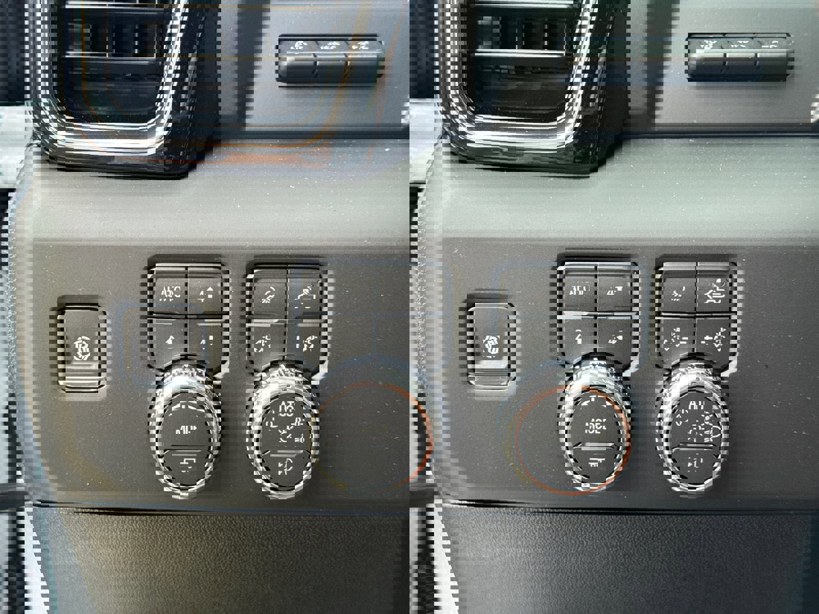 New 2026 GMC Sierra 3500 Denali Ultimate image 28