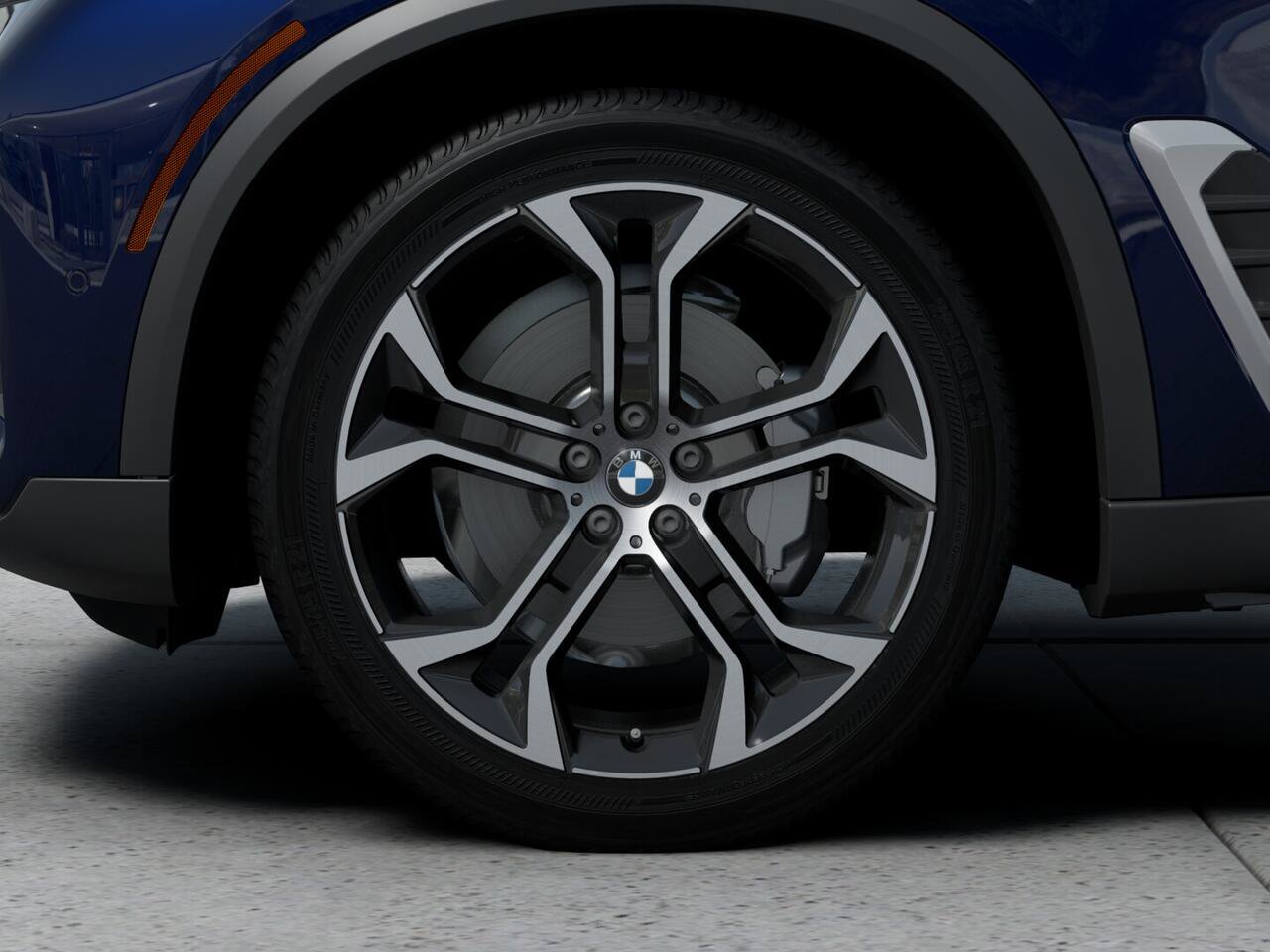 Used 2026 BMW X5 sDrive40i w/ Premium Package RWD image 7