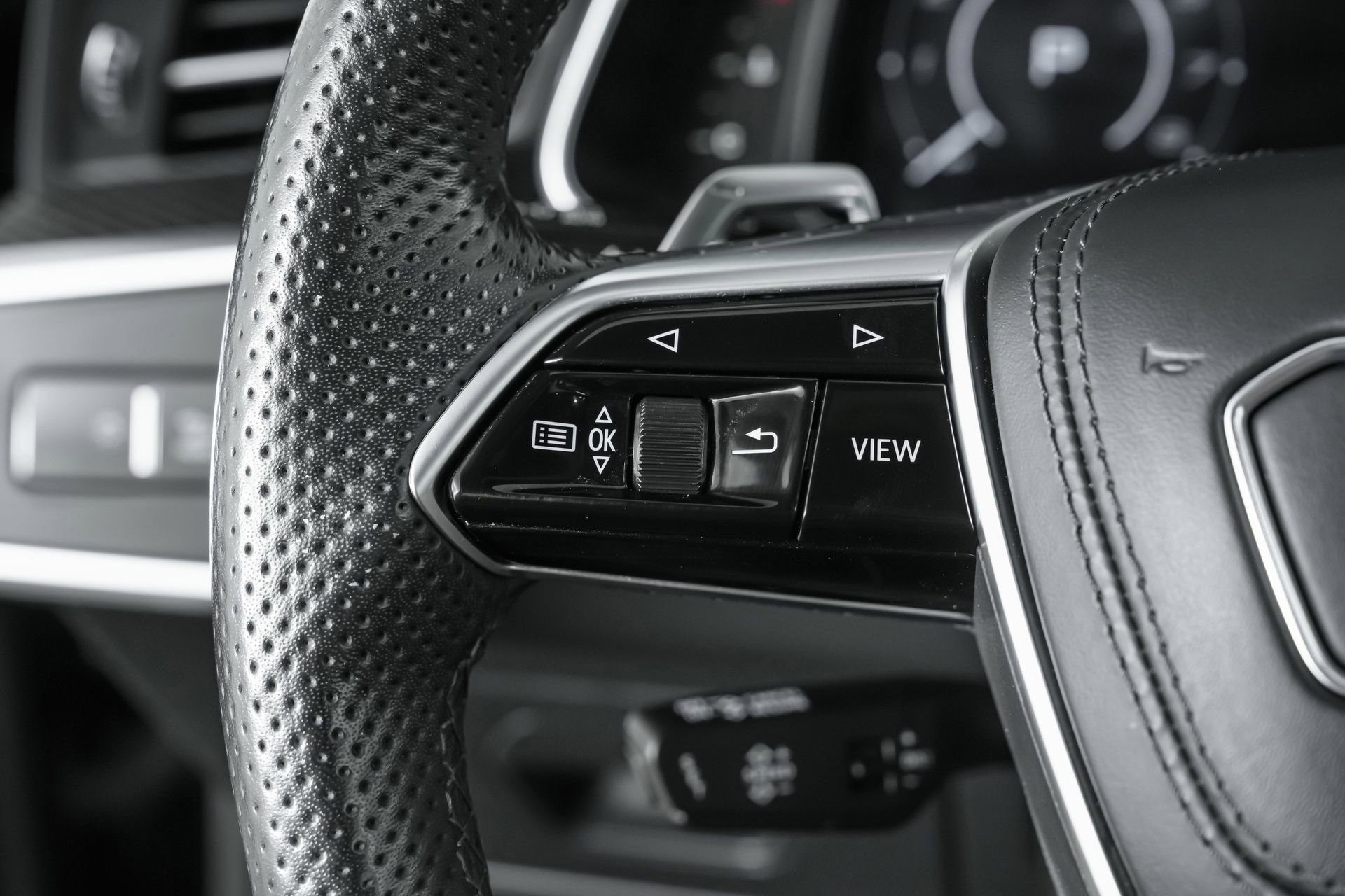 Certified 2025 Audi RS 7 performance Sportback image 69