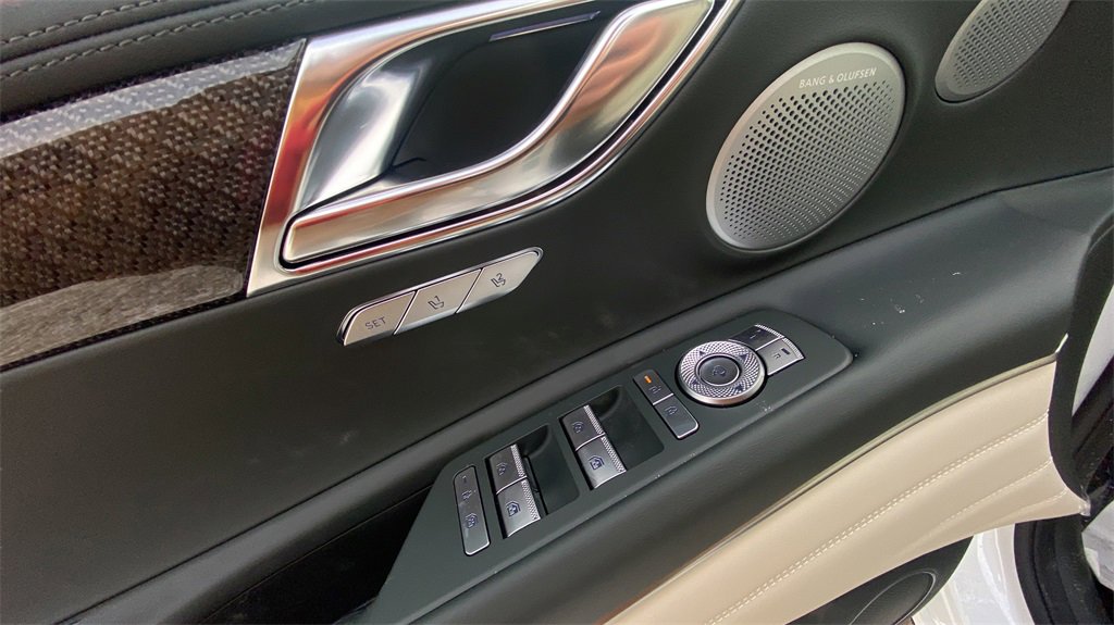 New 2026 Genesis GV80 3.5T e-SC image 15