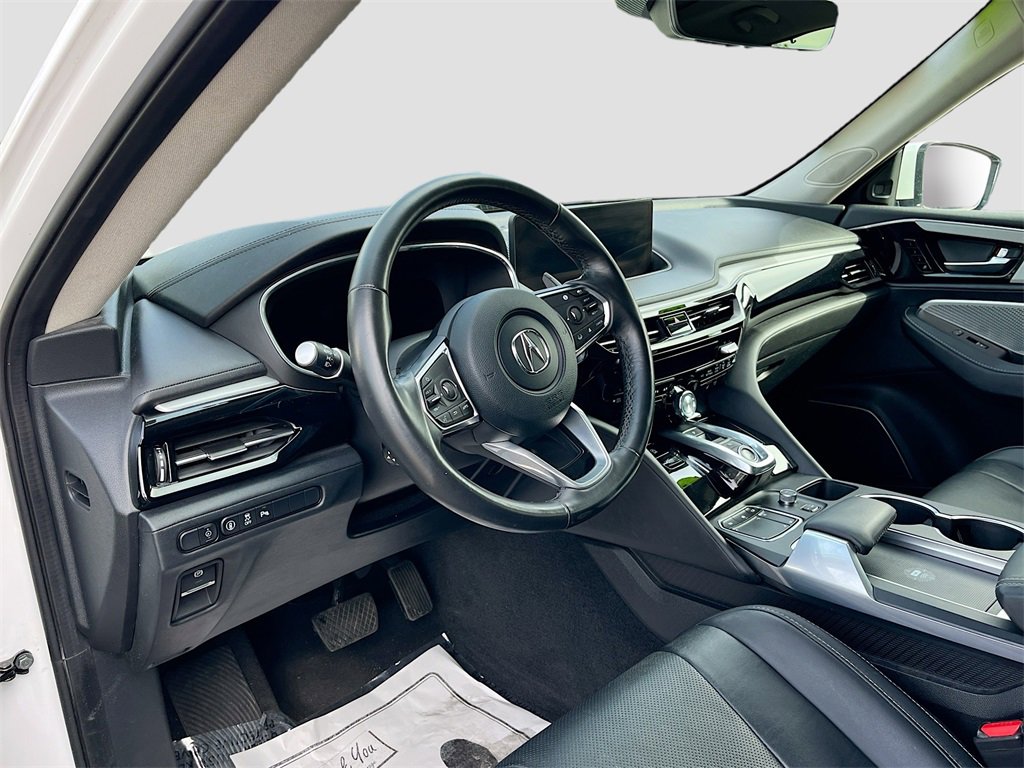 Used 2023 Acura MDX SH-AWD w/ Technology Package image 21