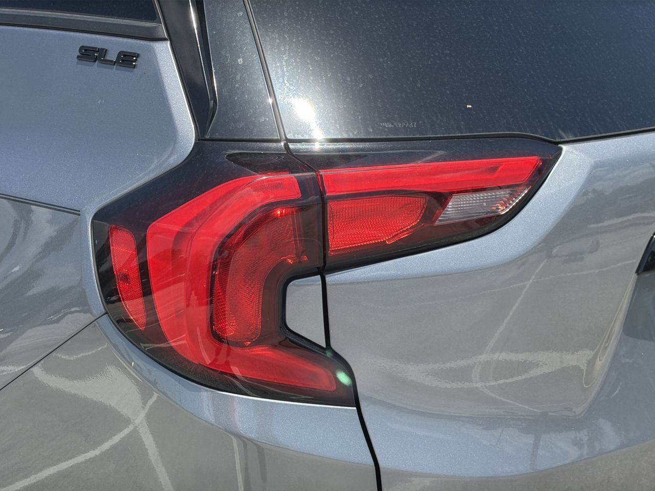 Used 2020 GMC Terrain SLE w/ Elevation Edition AWD/4WD image 7