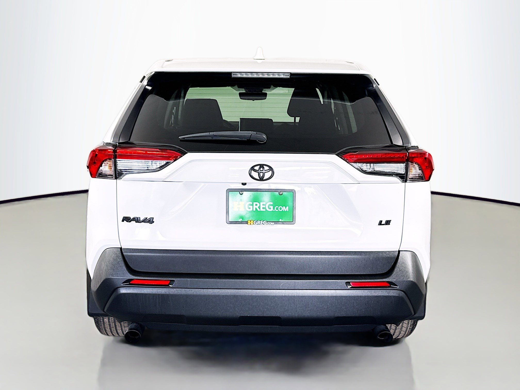 Used 2023 Toyota RAV4 LE image 8