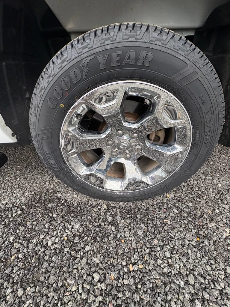 Used 2020 RAM 1500 Big Horn AWD/4WD image 12