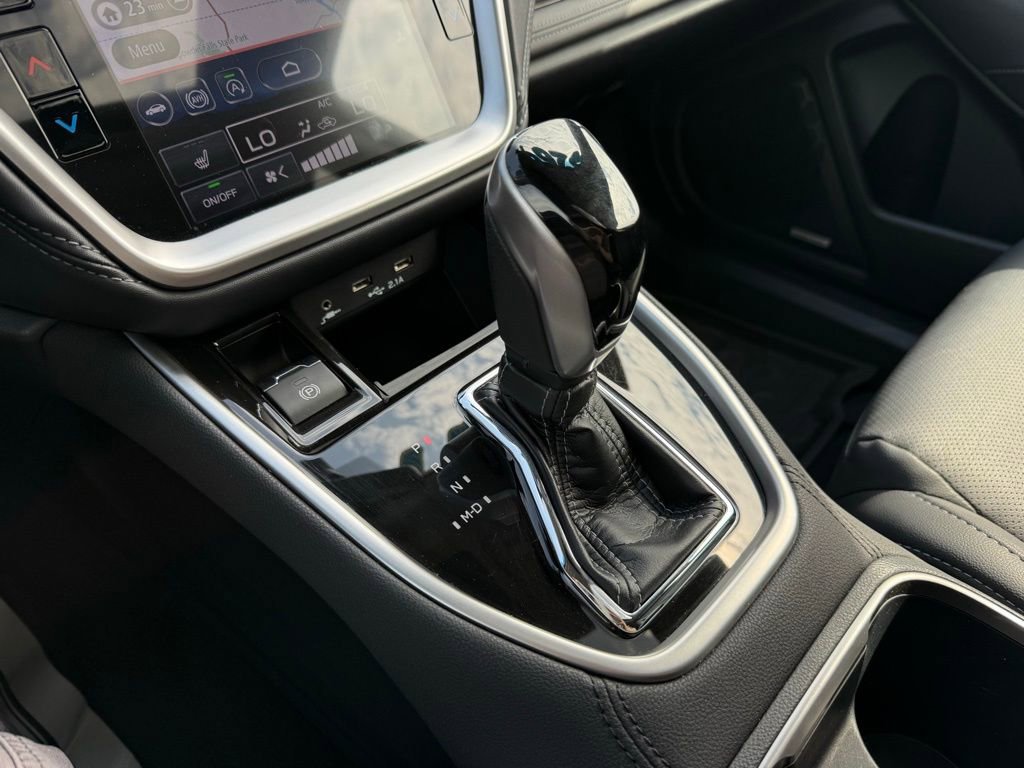 Used 2022 Subaru Outback Limited image 25