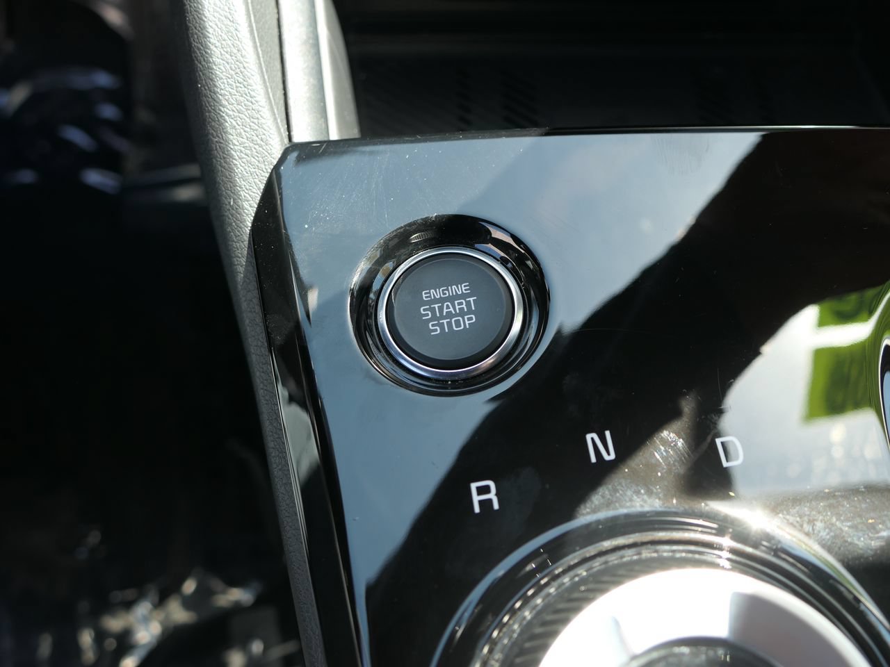 Used 2025 Kia Sportage X-Line AWD/4WD image 19