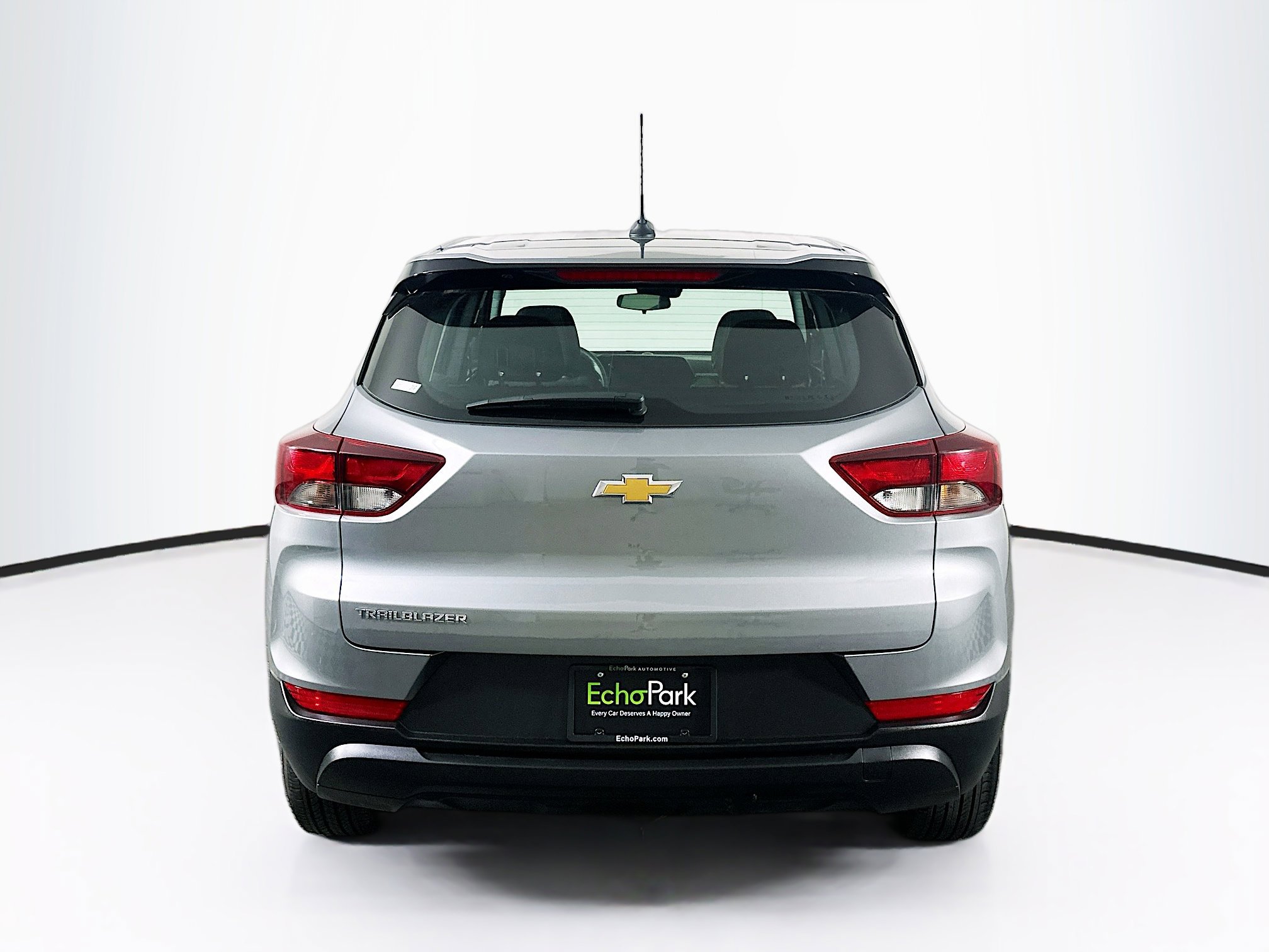 Used 2024 Chevrolet TrailBlazer LS image 7