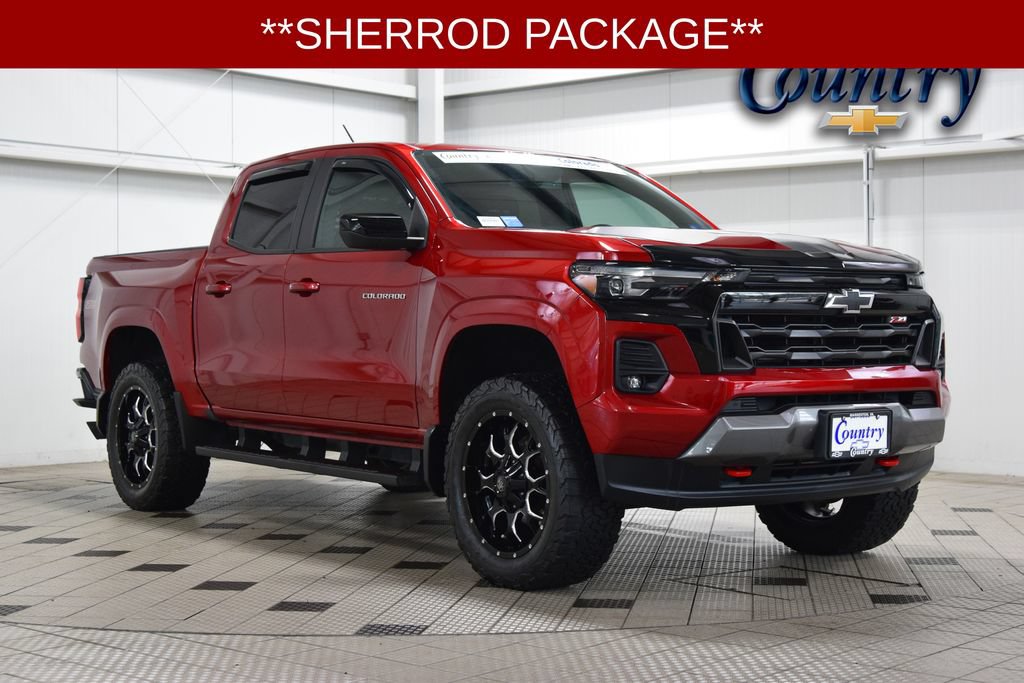 Used 2023 Chevrolet Colorado Z71 w/ Z71 Convenience Package 2