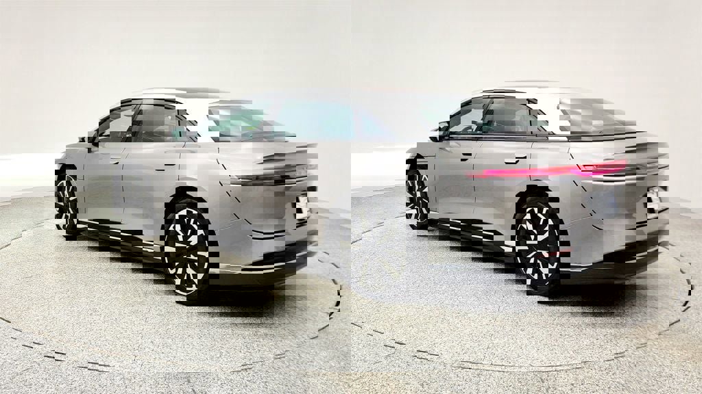 Used 2023 Lucid Air Touring image 7