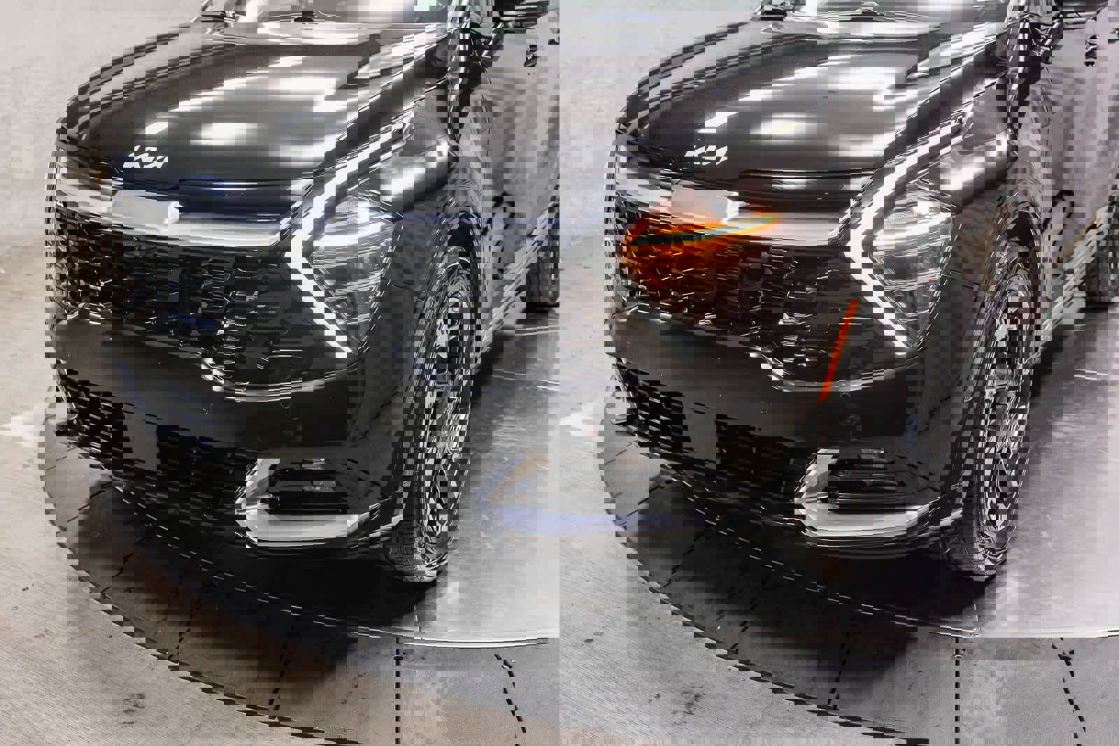 Used 2023 Kia Sportage SX image 11