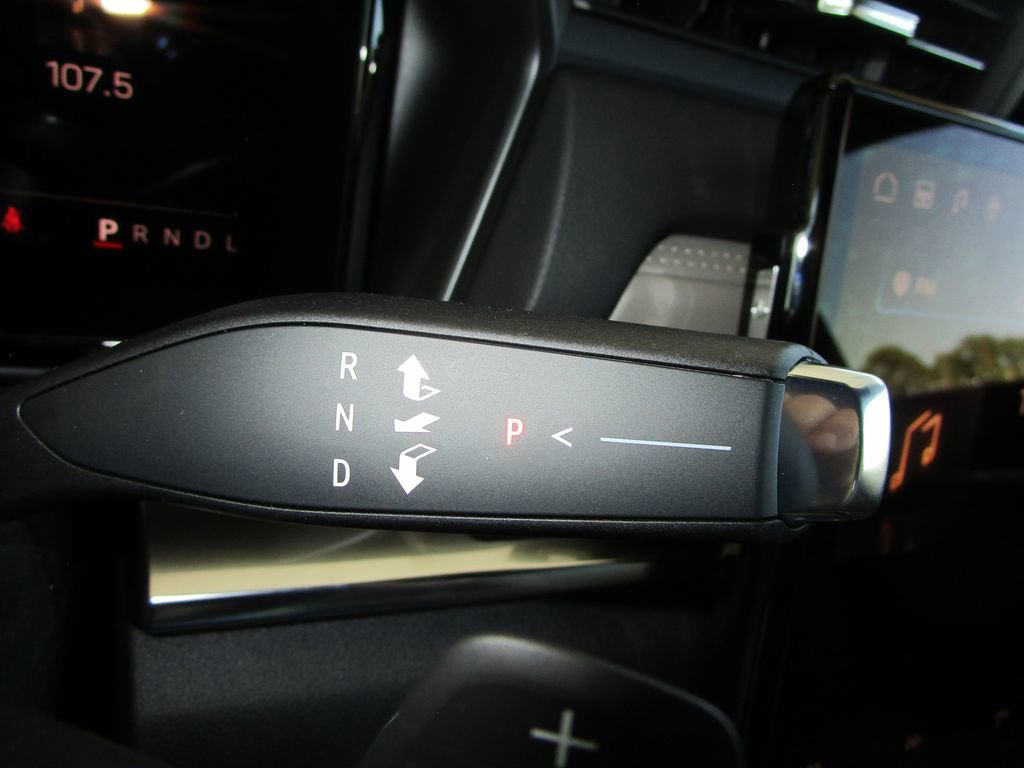 New 2026 GMC Terrain Elevation w/ Elevation Premium Package image 30