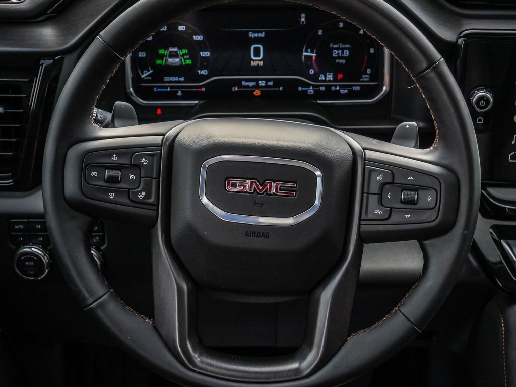 Used 2025 GMC Sierra 1500 AT4 w/ Technology Package image 29