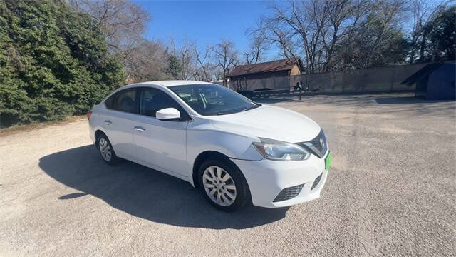 Used 2017 Nissan Sentra S image 2