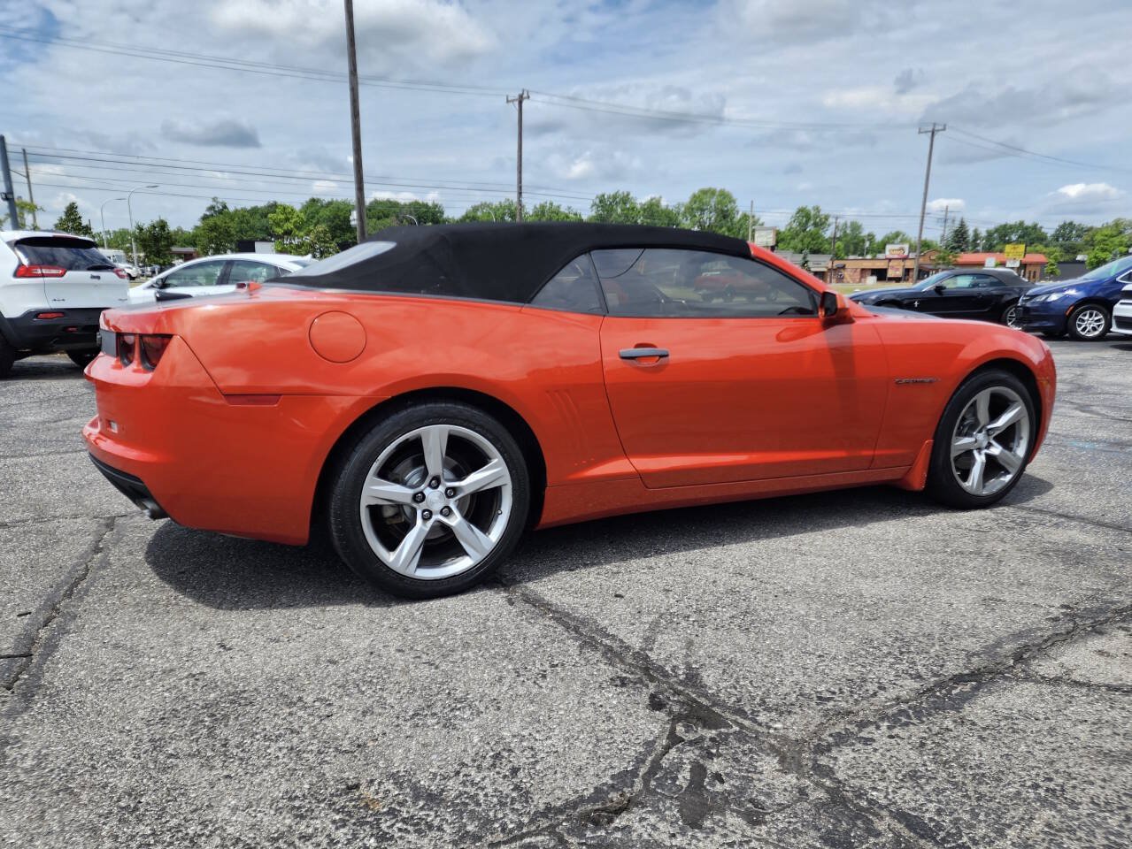 Used 2011 Chevrolet Camaro LT RWD image 5