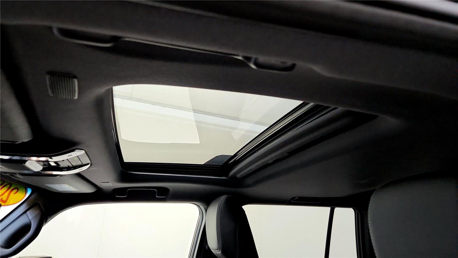 Used 2024 Toyota Land Cruiser image 17