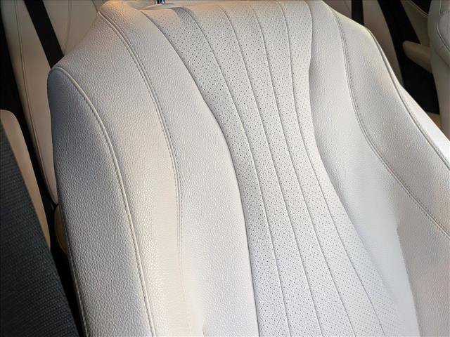 Used 2018 Mercedes-Benz E 300 w/ Premium 1 Package image 19