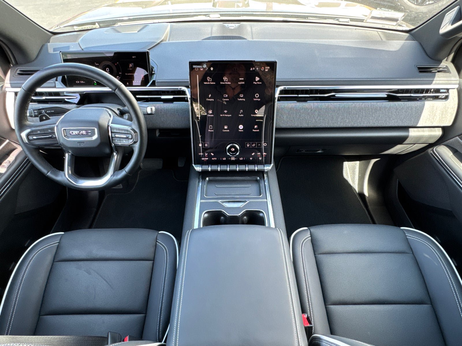 Certified 2026 GMC Sierra EV Elevation AWD/4WD image 21