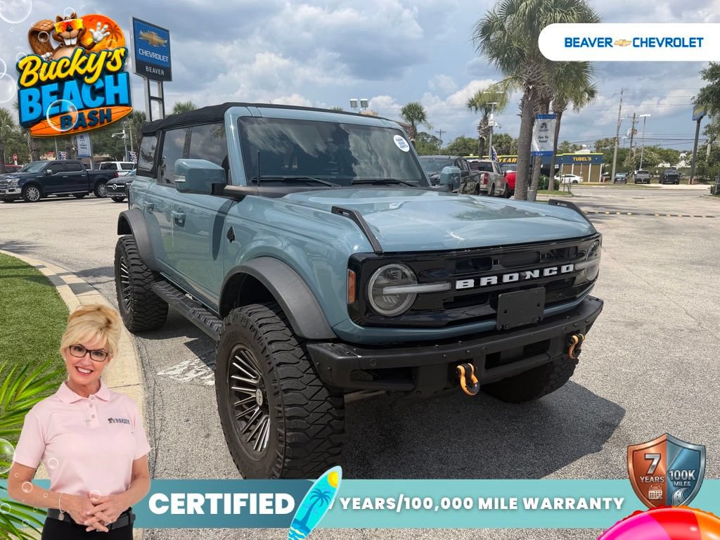 Used 2022 Ford Bronco Outer Banks w/ Sasquatch Package AWD/4WD image 2