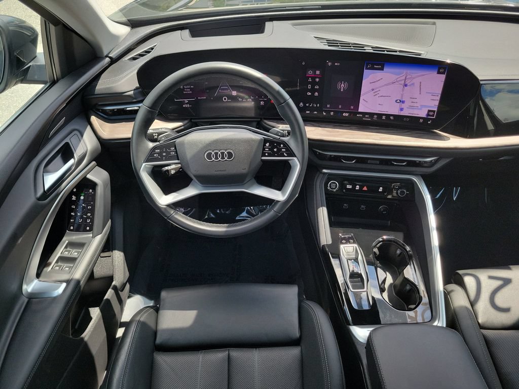 Used 2025 Audi Q5 Premium w/ Premium Plus AWD/4WD image 22