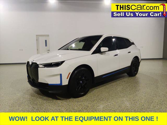 Used 2024 BMW iX xDrive50 AWD/4WD image 4