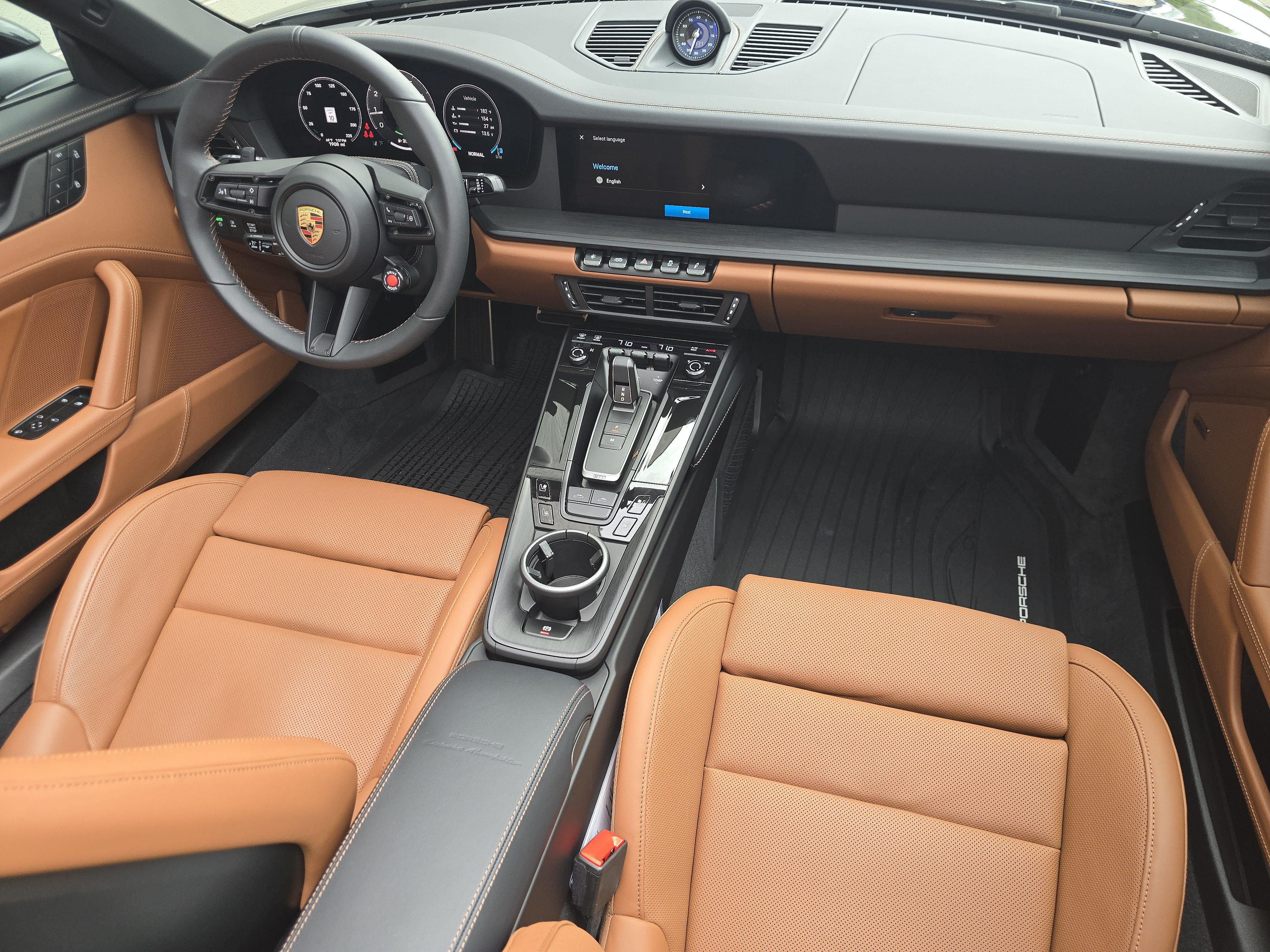Certified 2025 Porsche 911 Targa 4 GTS AWD/4WD image 21