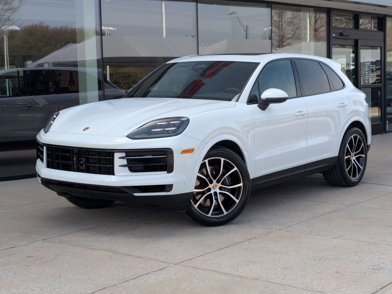 New 2026 Porsche Cayenne image 1