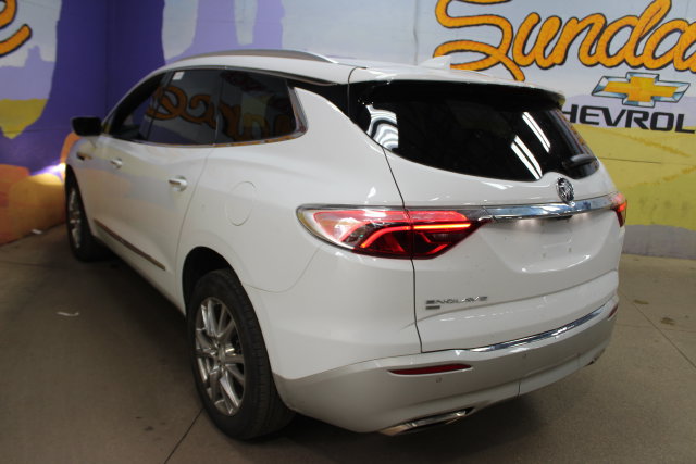Used 2022 Buick Enclave Essence w/ Experience Buick Package AWD/4WD image 6